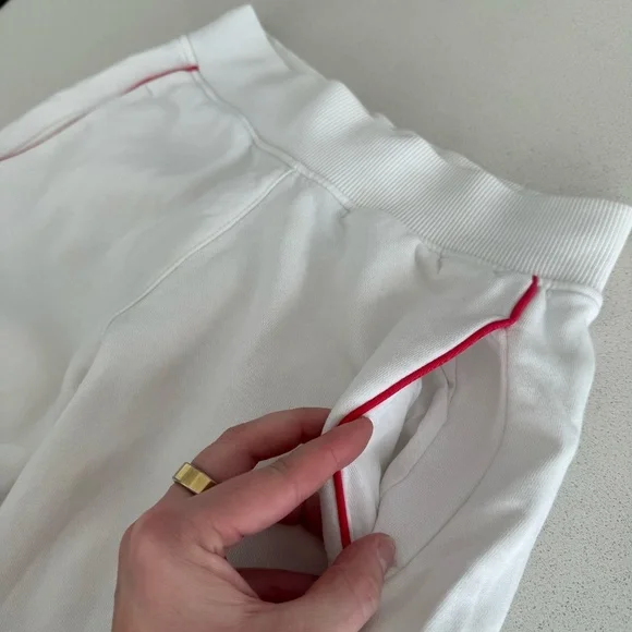 White Reebok Sweatpants Size XS/S - Picture 3 of 8
